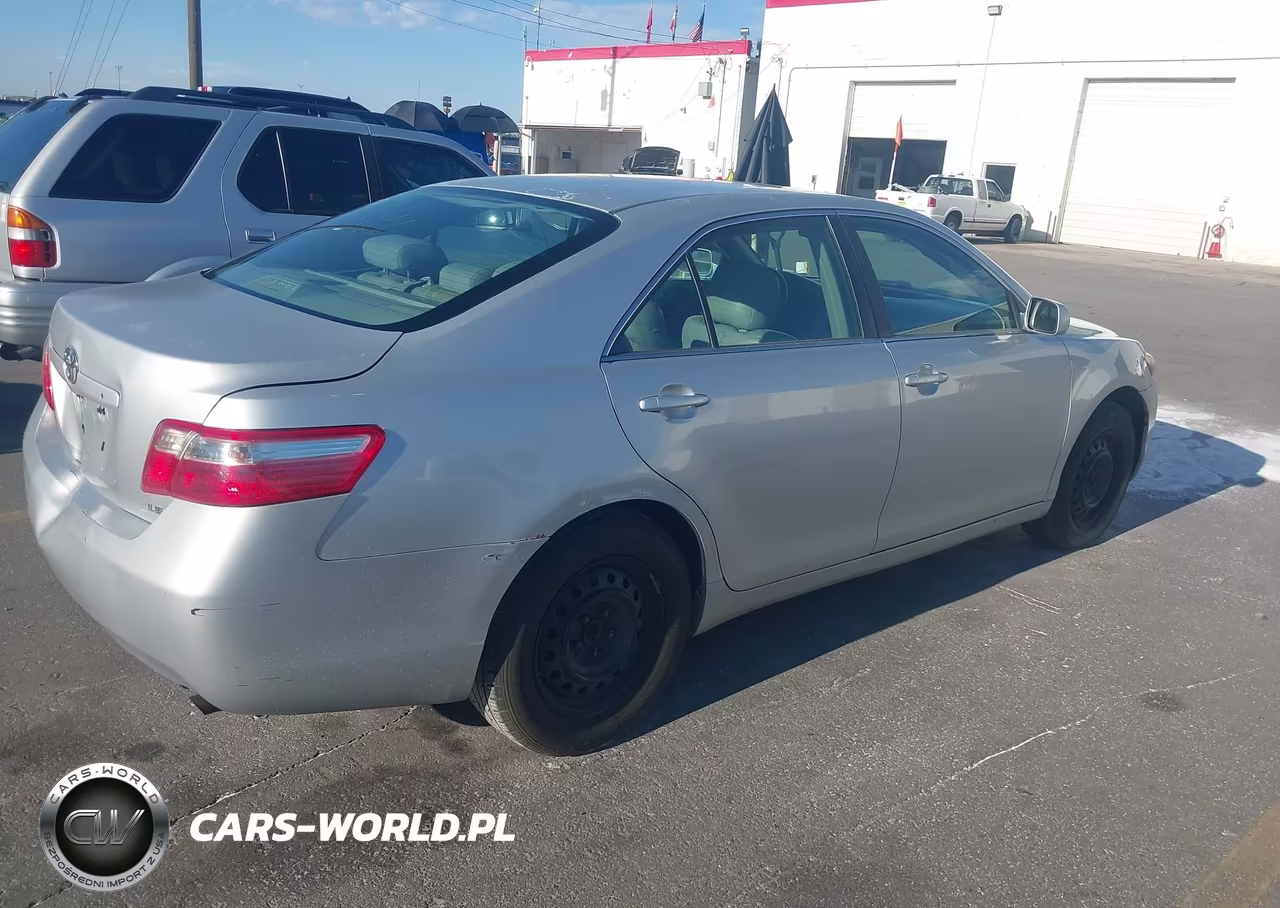 2007 Toyota Camry Le VIN:4T1BE46KX7U526998 - 4