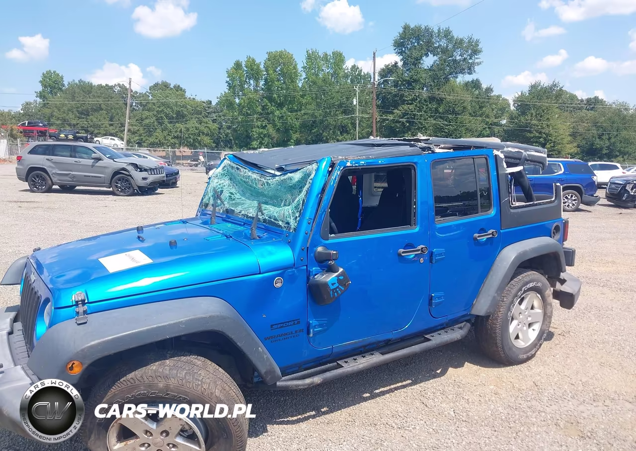 2016 Jeep Wrangler Unlimited Sport VIN:1C4BJWDG7GL260162 - 6