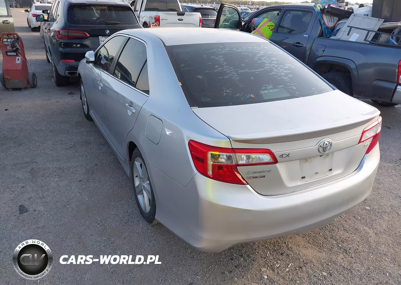 2013 Toyota Camry Se VIN:4T1BF1FK8DU218638 - 3