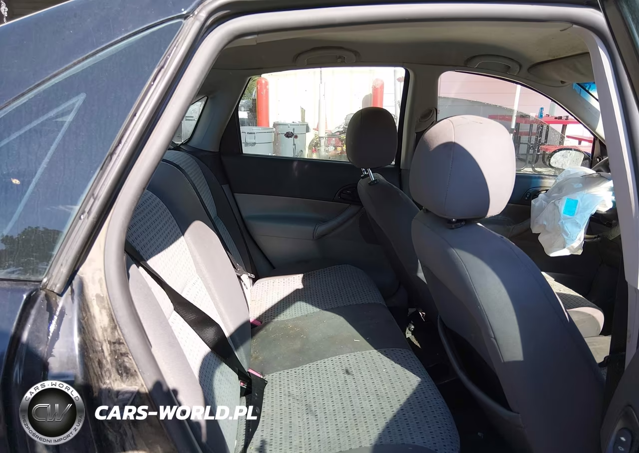 2006 Ford Focus Zx4 VIN:1FAFP34N86W234735 - 8
