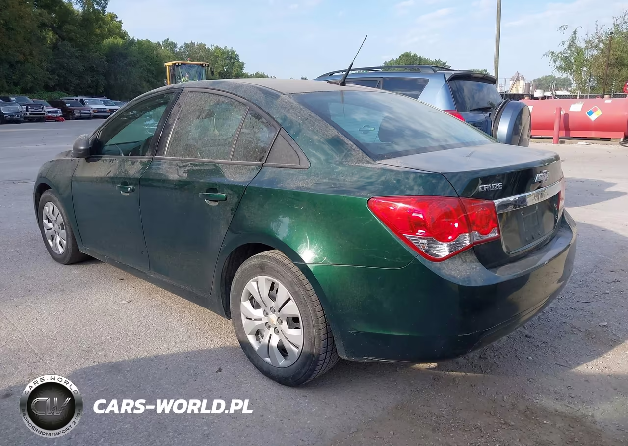 2014 Chevrolet Cruze Ls Auto VIN:1G1PA5SH0E7346584 - 3