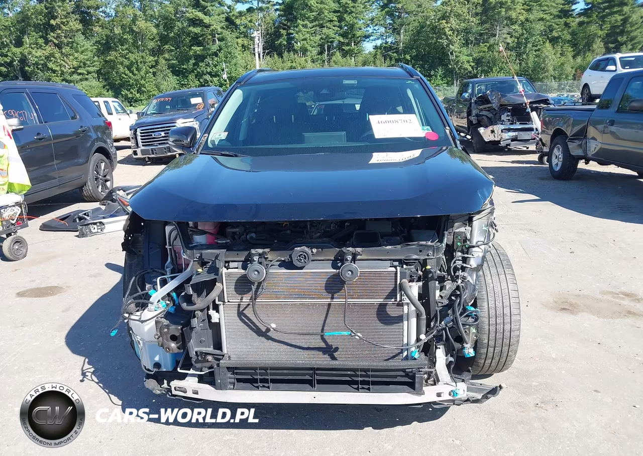 2021 Toyota Rav4 Hybrid Xle VIN:2T3RWRFV6MW128046 - 13