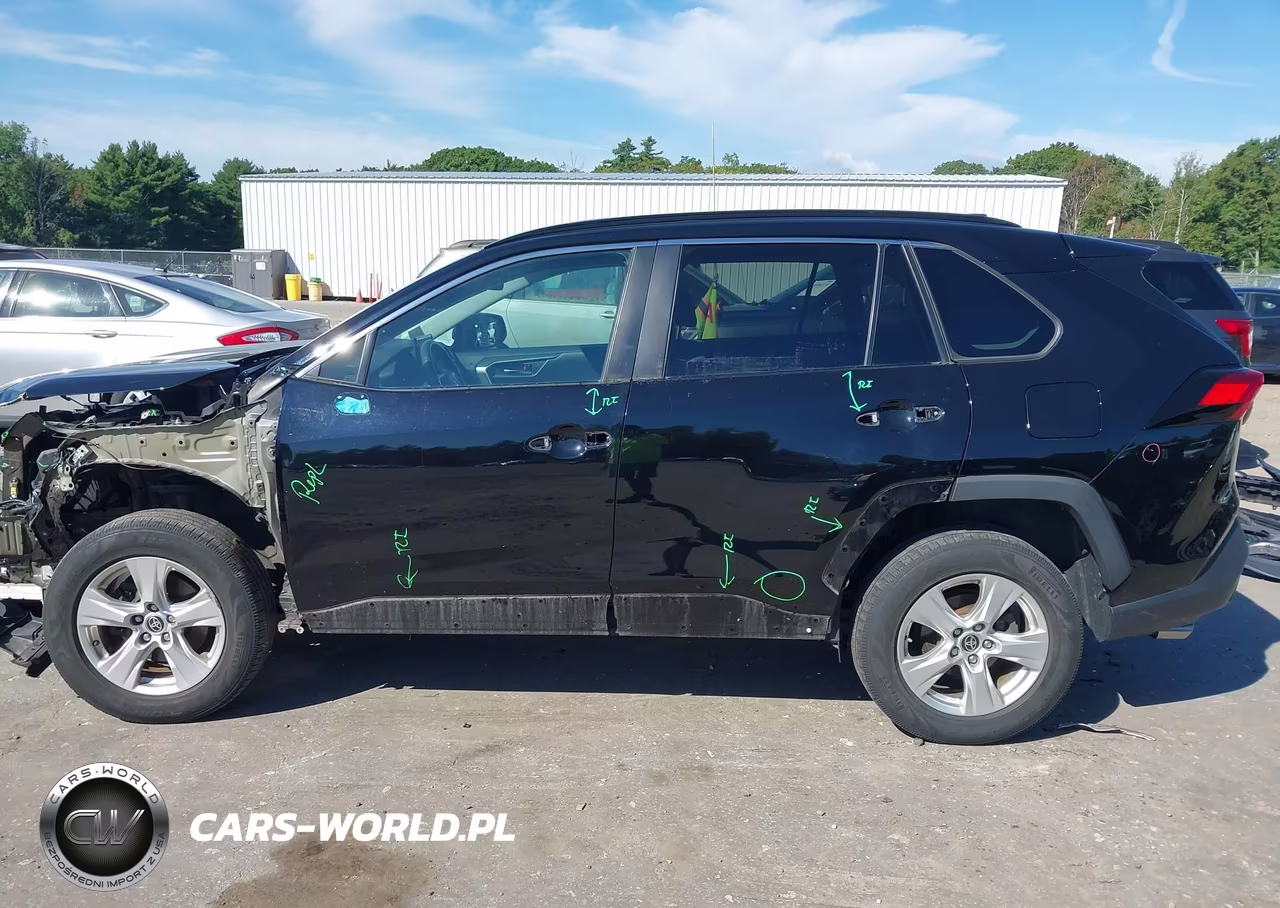 2021 Toyota Rav4 Hybrid Xle VIN:2T3RWRFV6MW128046 - 15