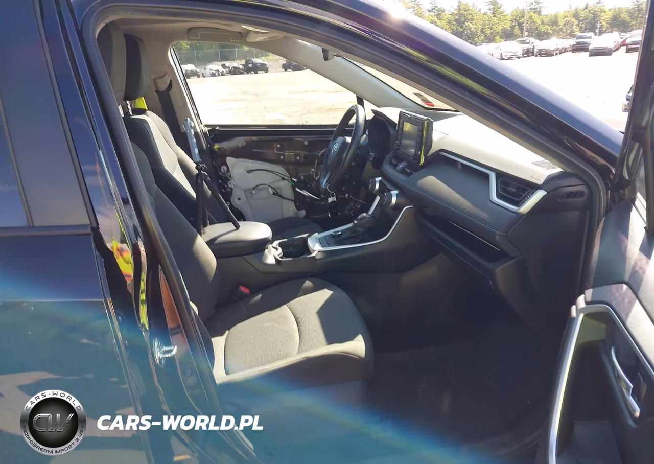 2021 Toyota Rav4 Hybrid Xle VIN:2T3RWRFV6MW128046 - 5