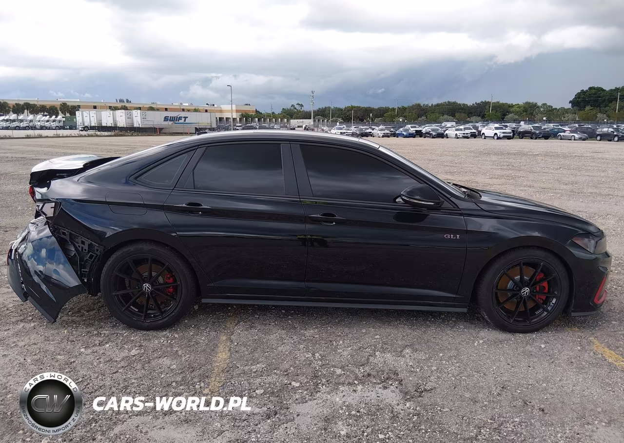 2026 Volkswagen Jetta Gli Autobahn VIN:3VW1M7BU9TM029979 - 13