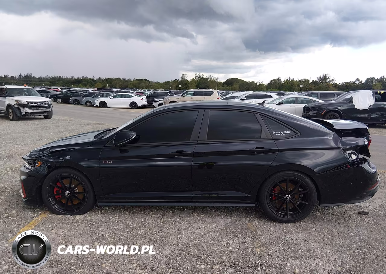 2026 Volkswagen Jetta Gli Autobahn VIN:3VW1M7BU9TM029979 - 14