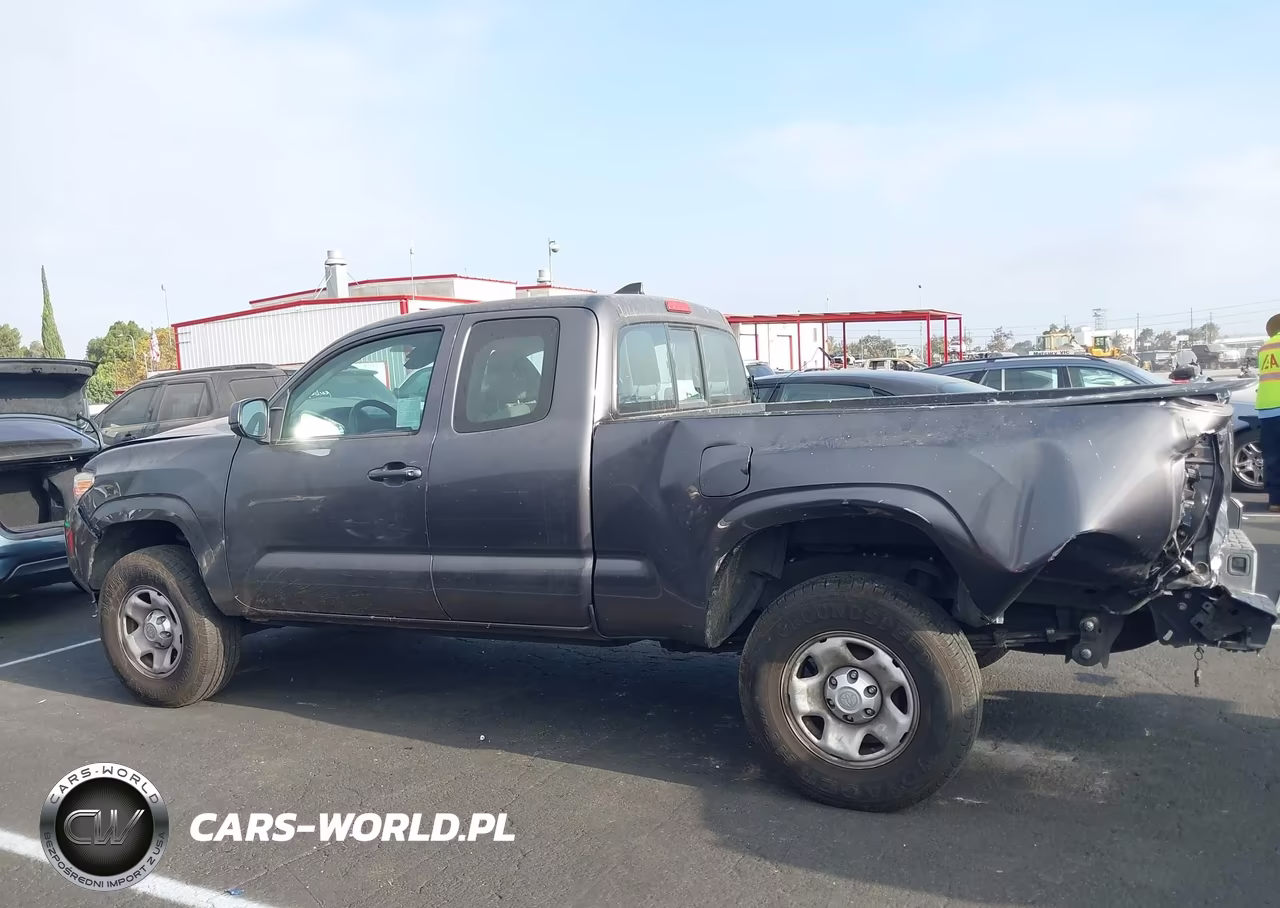 2018 Toyota Tacoma Sr VIN:5TFRX5GN4JX109961 - 14