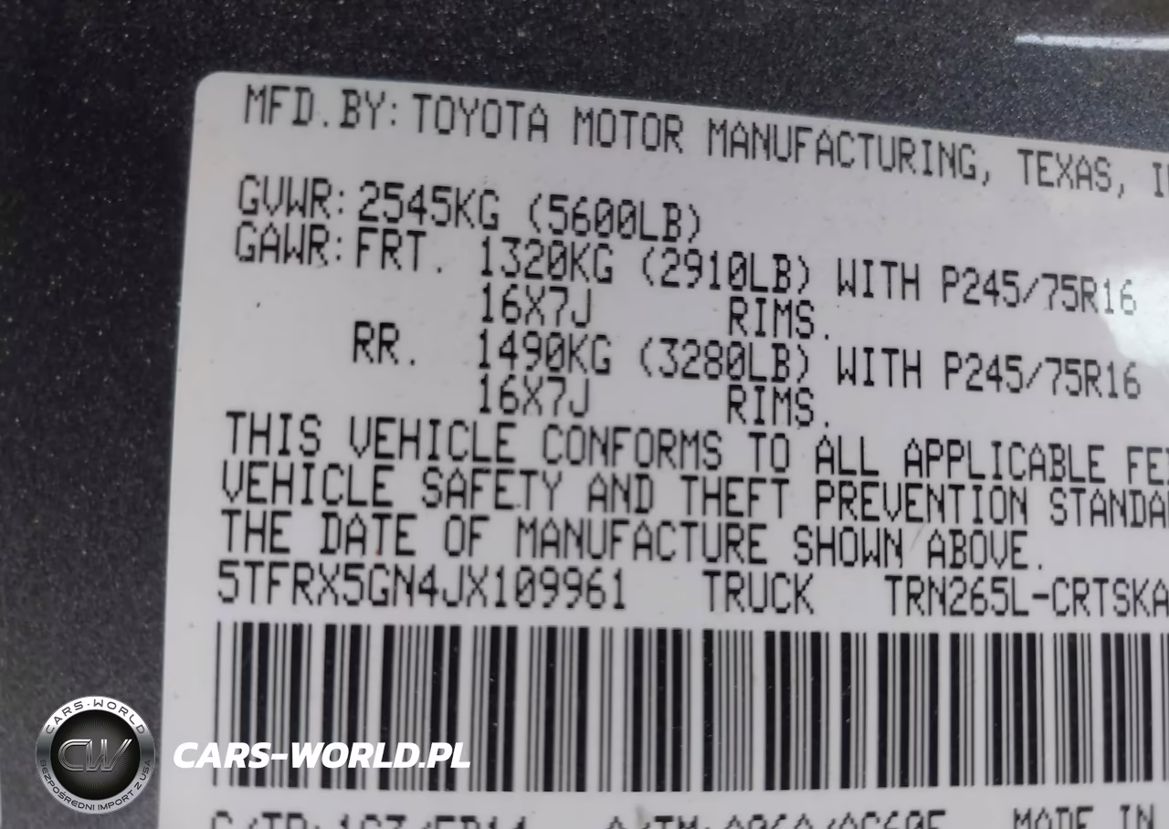 2018 Toyota Tacoma Sr VIN:5TFRX5GN4JX109961 - 9