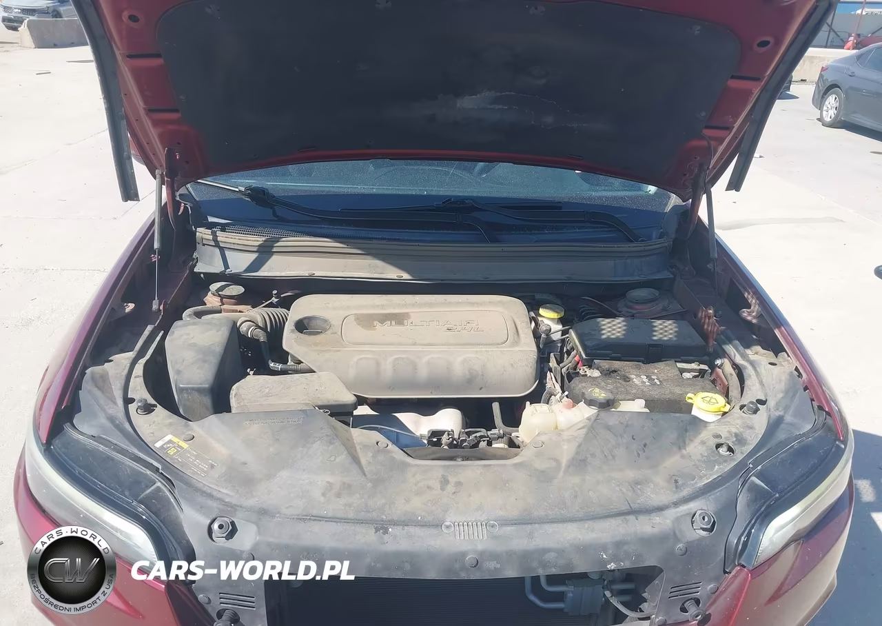 2019 Jeep Cherokee Latitude Fwd VIN:1C4PJLCB6KD443985 - 10