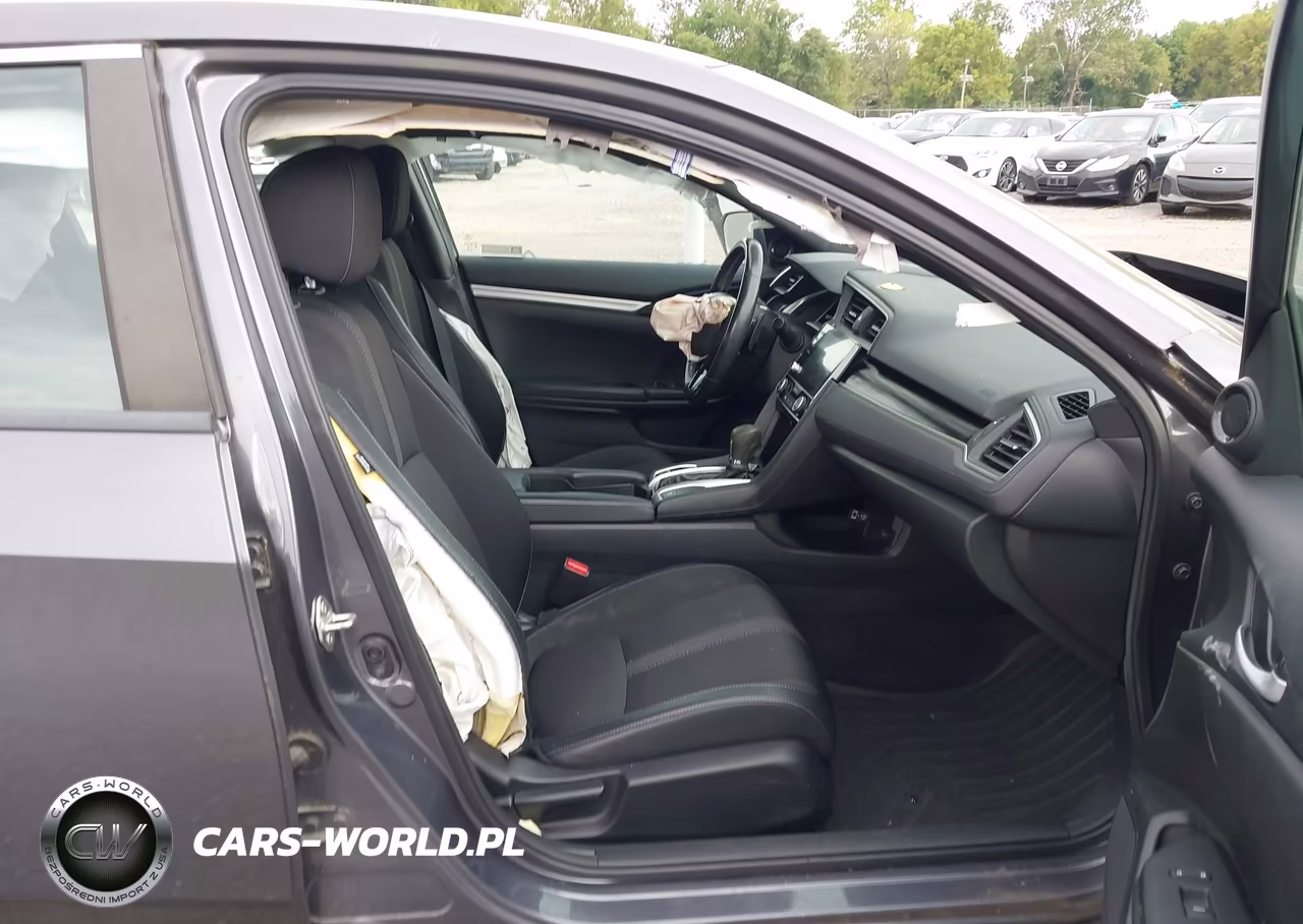 2019 Honda Civic Sport VIN:2HGFC2F85KH572336 - 5