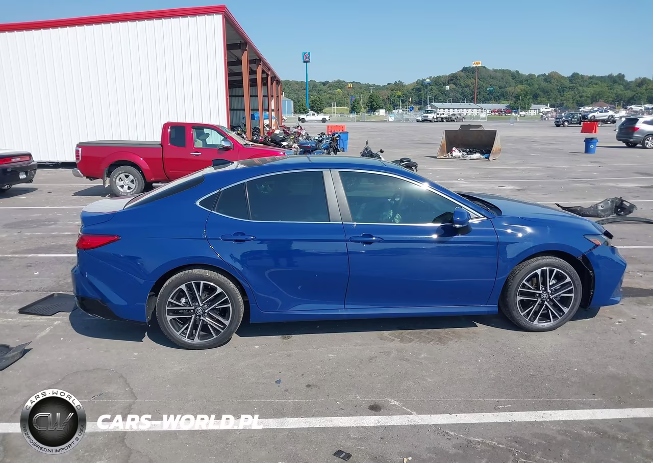 2026 Toyota Camry Xle VIN:4T1DBADK0TU039385 - 13