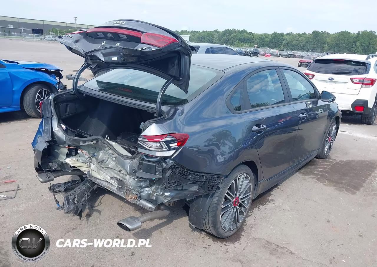 2021 Kia Forte Gt VIN:3KPF44AC8ME288720 - 4