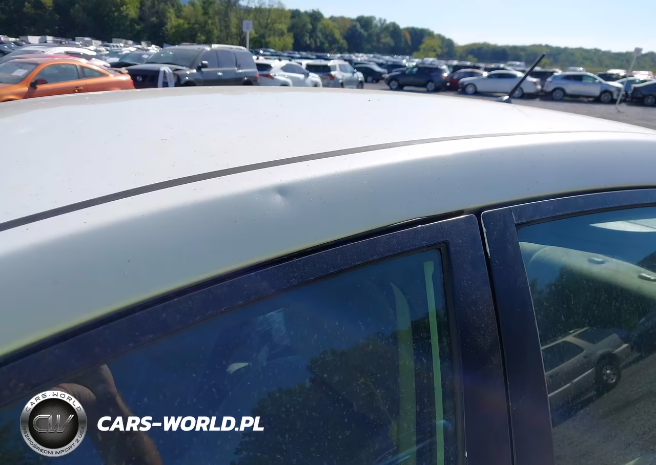 2010 Nissan Sentra 2.0S VIN:3N1AB6AP7AL648049 - 19