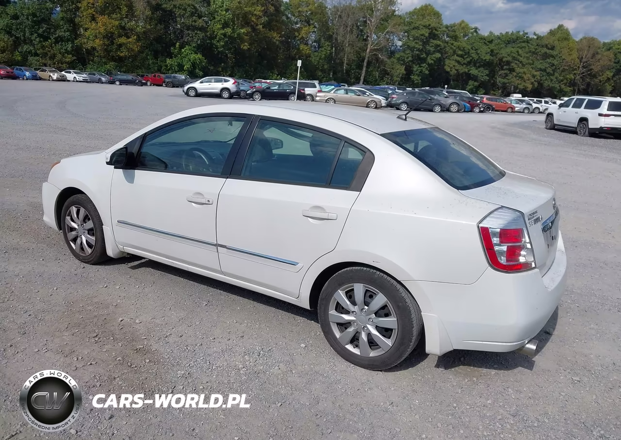 2010 Nissan Sentra 2.0S VIN:3N1AB6AP7AL648049 - 3