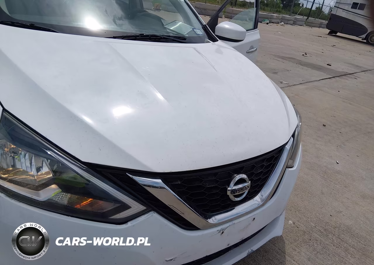 2018 Nissan Sentra S VIN:3N1AB7AP2JY284762 - 6