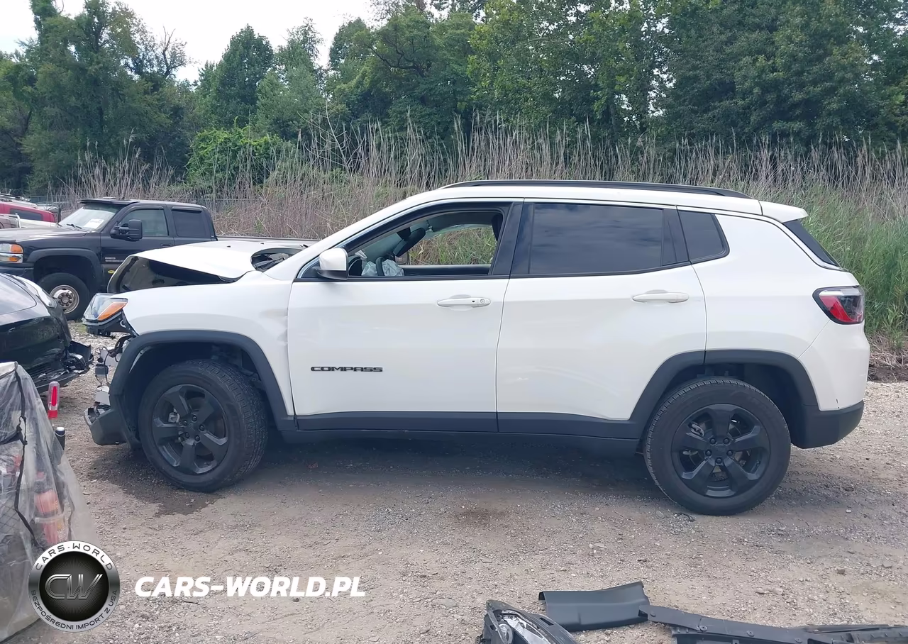 2021 Jeep Compass Latitude 4X4 VIN:3C4NJDBB6MT601415 - 15