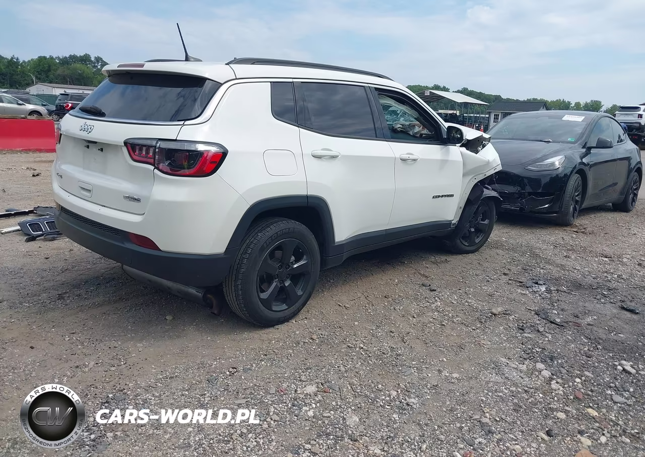 2021 Jeep Compass Latitude 4X4 VIN:3C4NJDBB6MT601415 - 4
