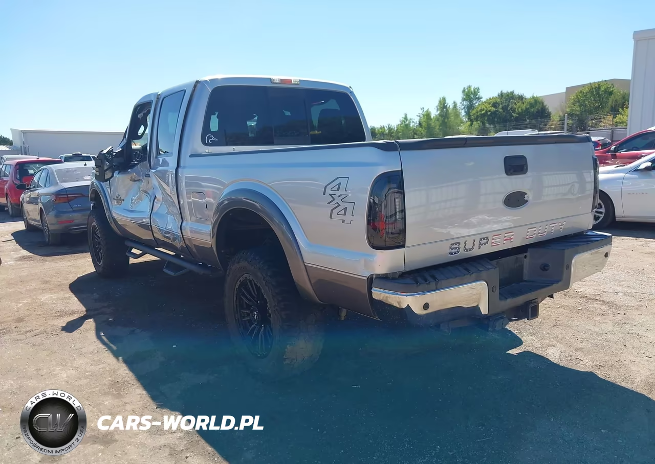 2012 Ford F-250 Lariat VIN:1FT7W2BT6CED06532 - 3