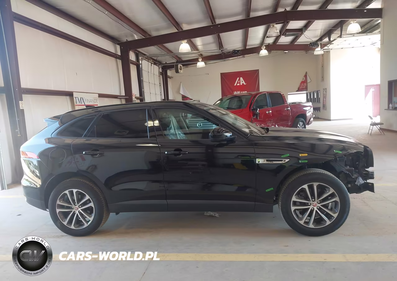2017 Jaguar F-Pace 35T Premium VIN:SADCJ2BV5HA894750 - 14
