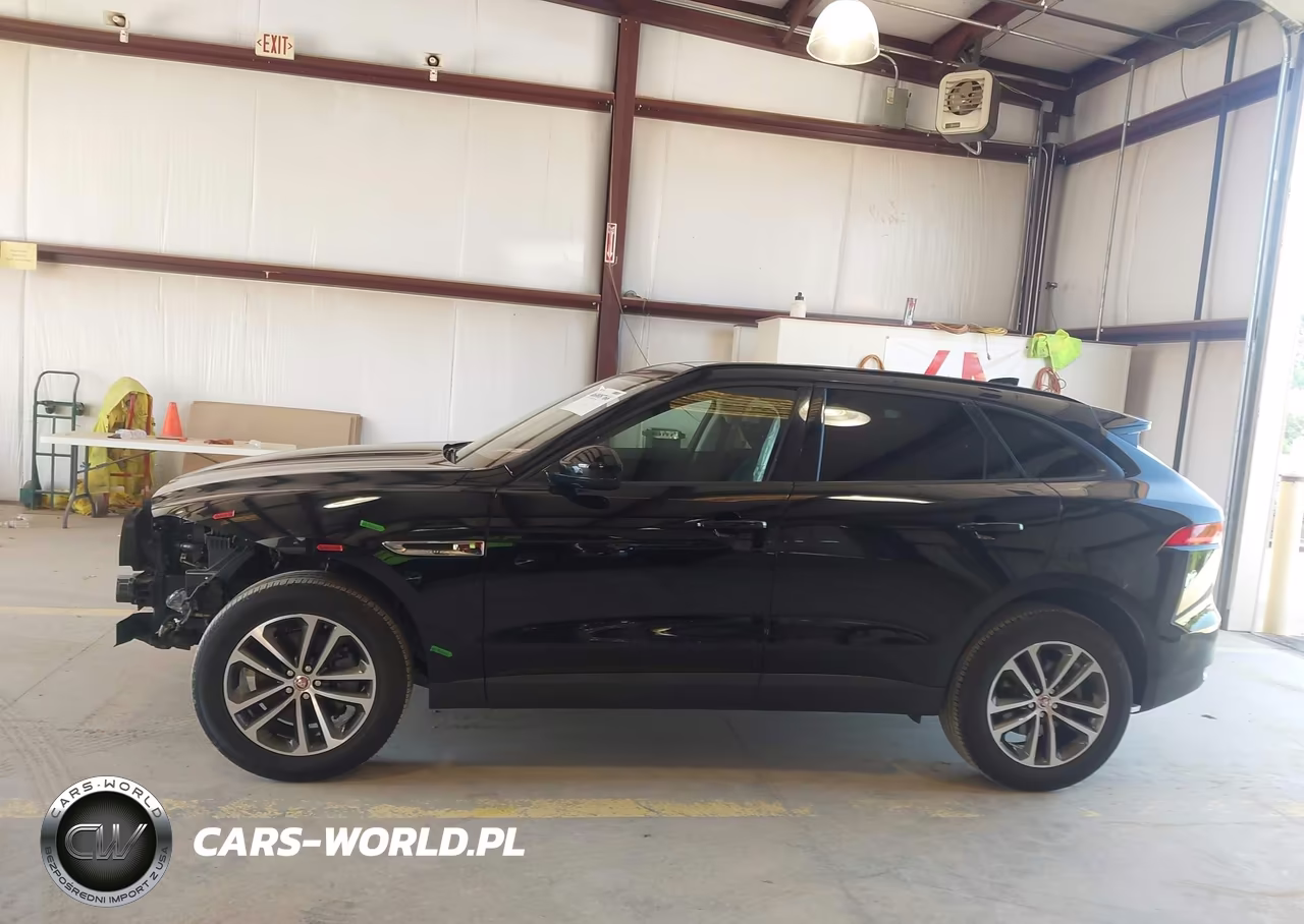 2017 Jaguar F-Pace 35T Premium VIN:SADCJ2BV5HA894750 - 15