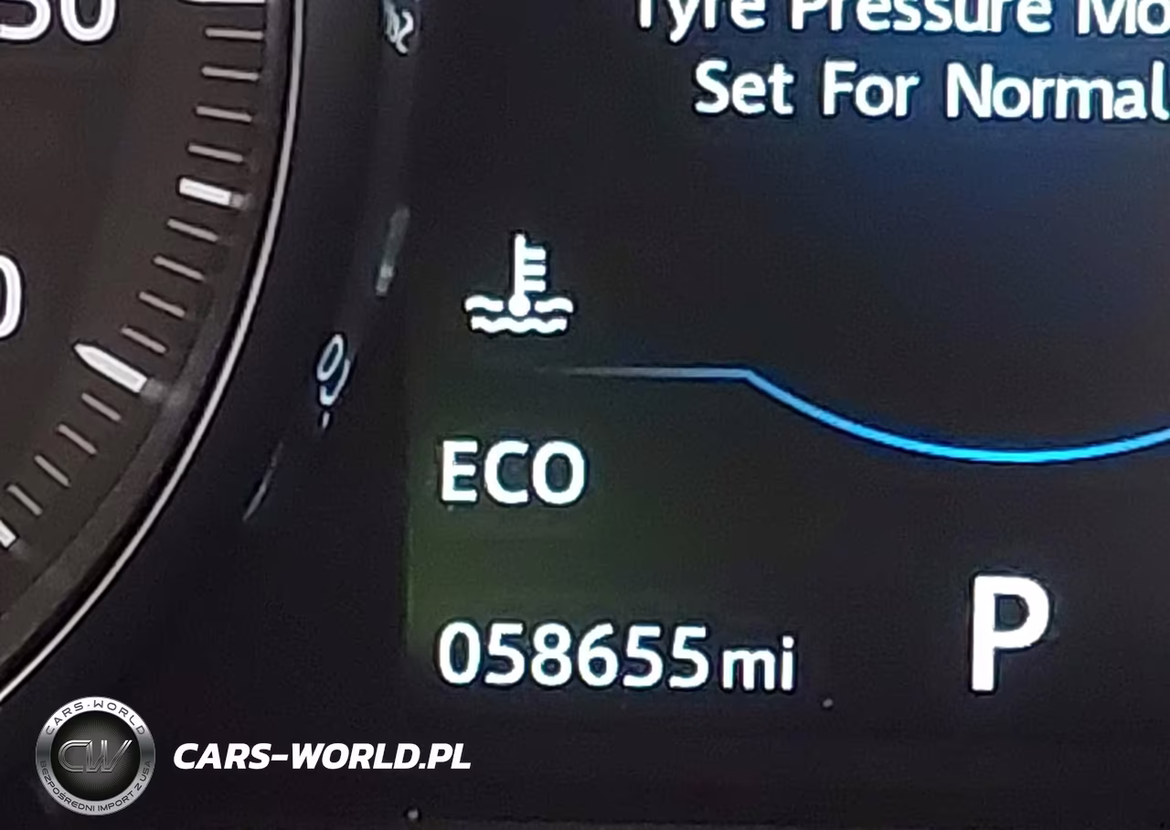 2017 Jaguar F-Pace 35T Premium VIN:SADCJ2BV5HA894750 - 16