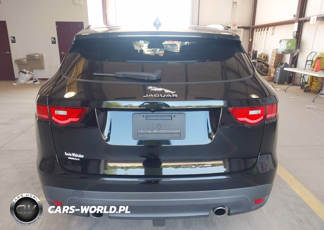 2017 Jaguar F-Pace 35T Premium VIN:SADCJ2BV5HA894750 - 17