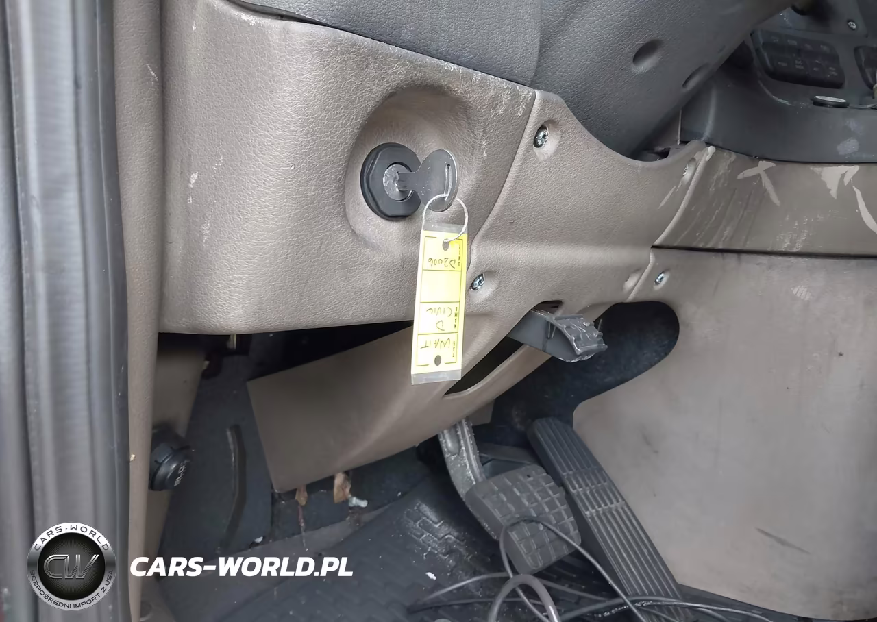 2018 Freightliner Cascadia 125 VIN:3AKJGLDV8JSJT7160 - 11