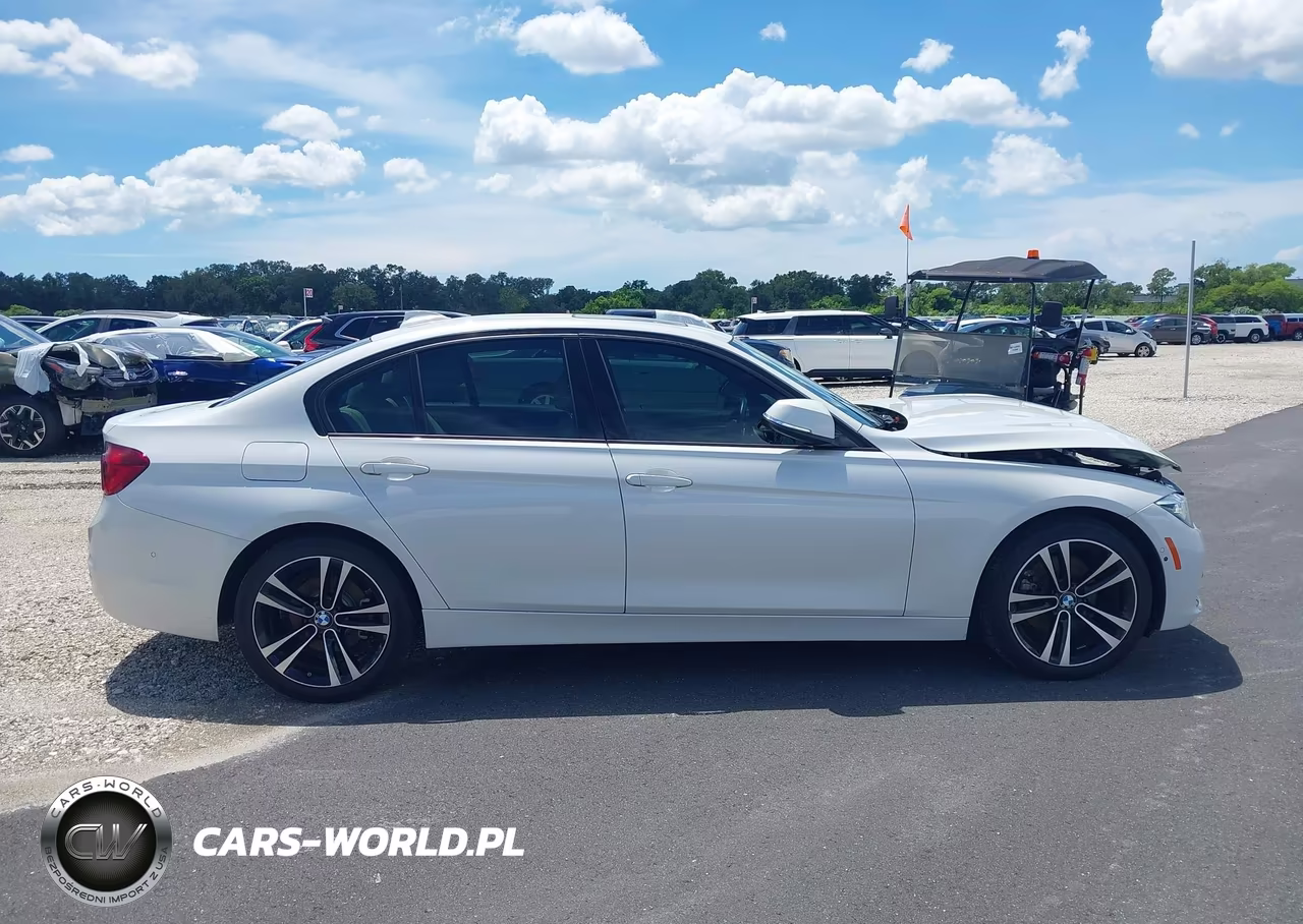 2018 BMW 330I VIN:WBA8B9G59JNU95741 - 13