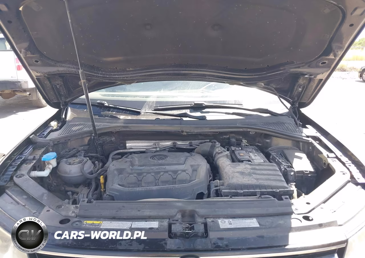 2018 Volkswagen Tiguan 2.0T S VIN:3VV0B7AX4JM083169 - 10