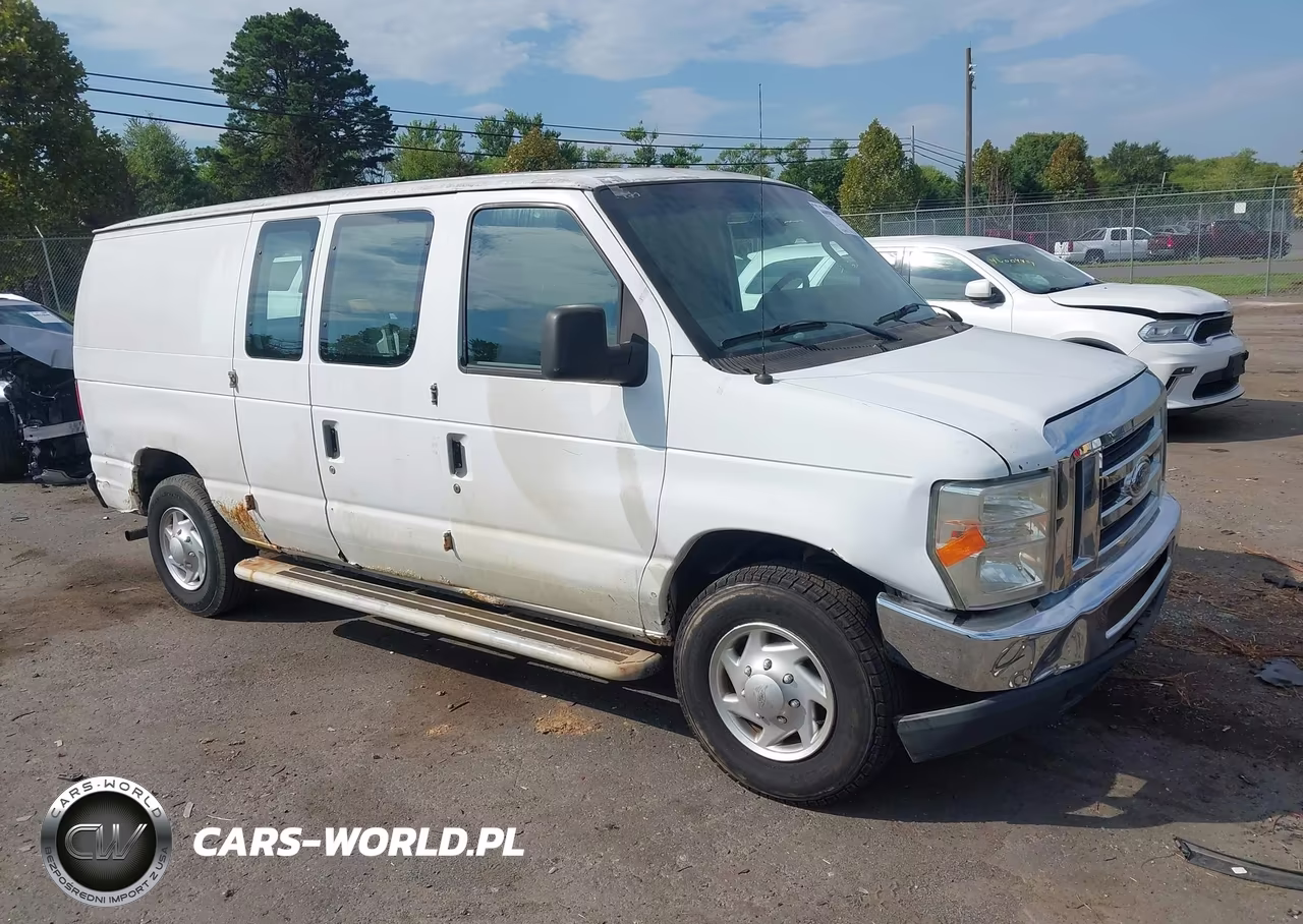 2013 Ford E-250 Commercial – zdjęcie 1 z 16