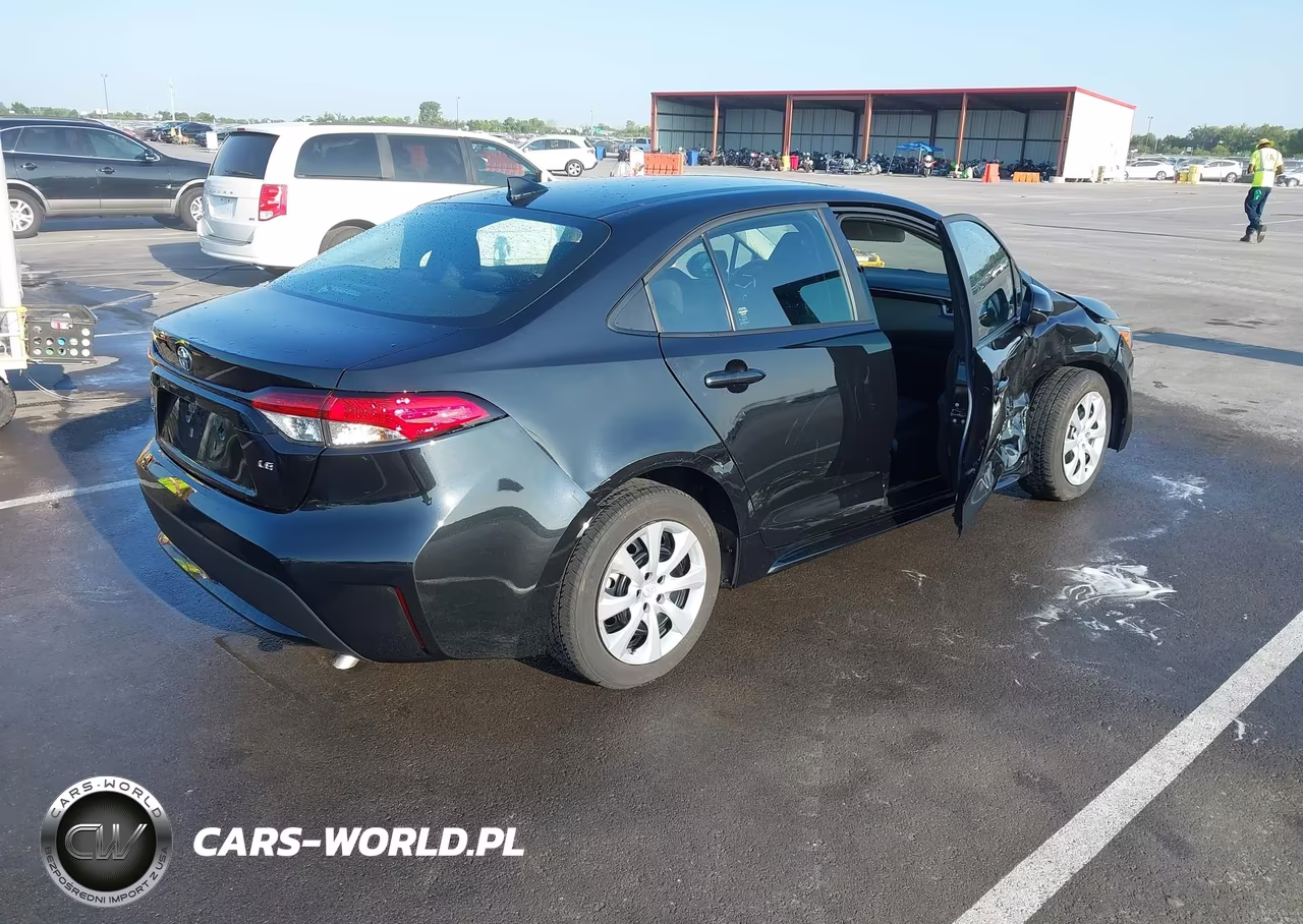 2022 Toyota Corolla Le VIN:5YFEPMAE6NP354220 - 4