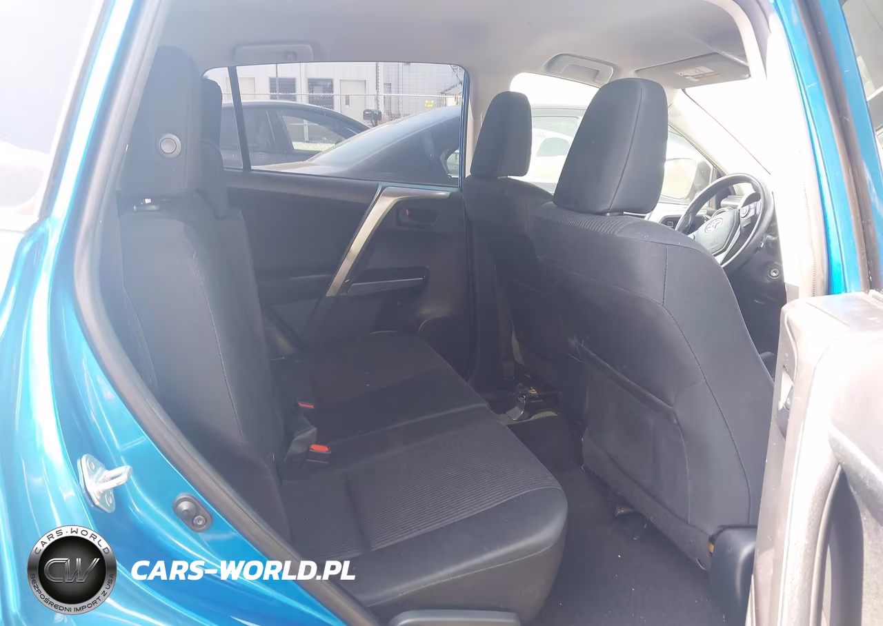 2017 Toyota Rav4 Le VIN:JTMBFREV8HJ132056 - 8