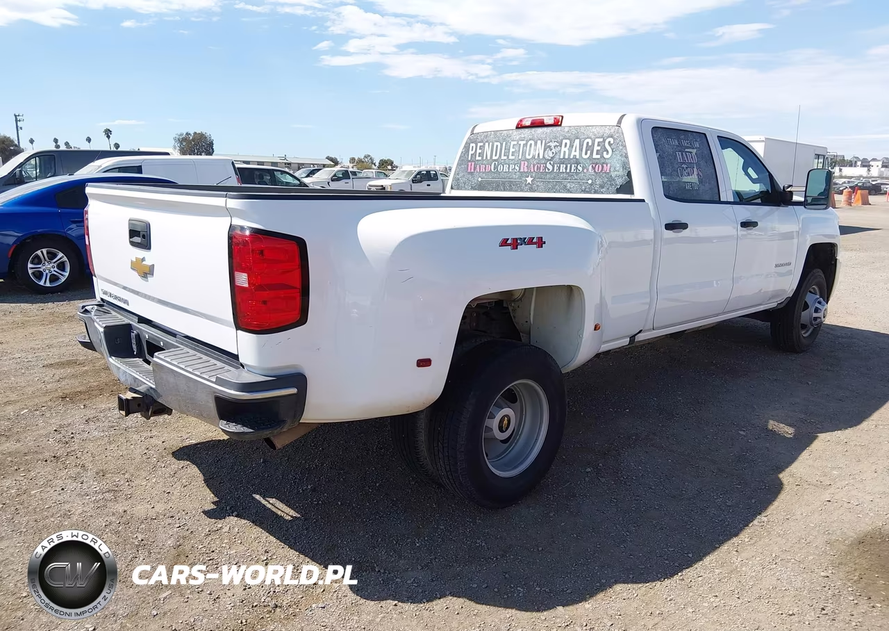 2018 Chevrolet Silverado 3500Hd Wt VIN:1GC4KYCG8JF273575 - 4