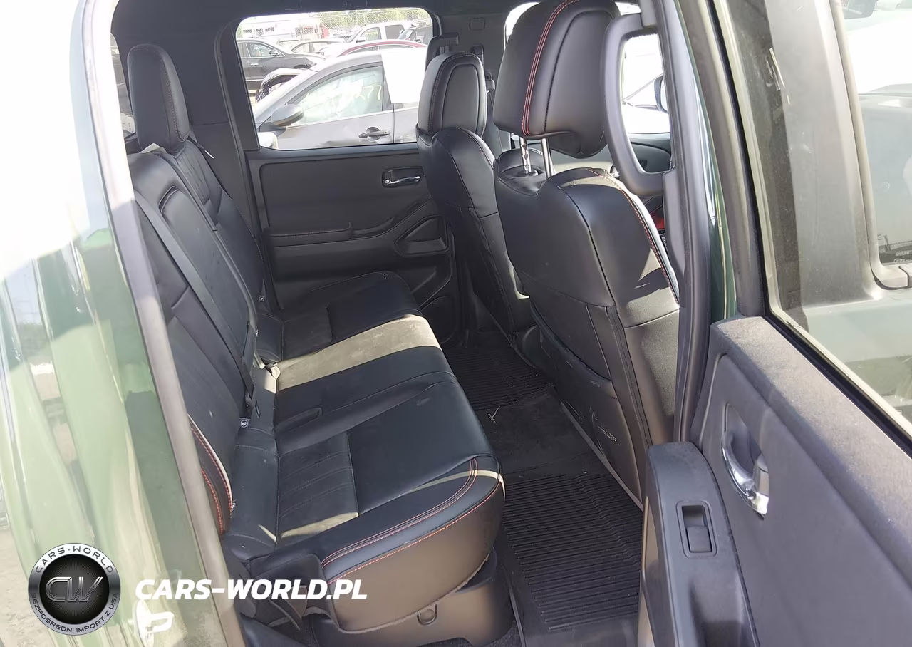 2024 Nissan Frontier Pro-4X 4X4 VIN:1N6ED1EK5RN653513 - 8