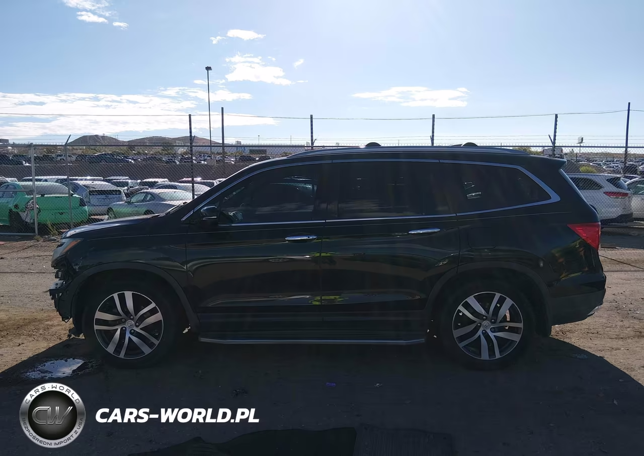 2016 Honda Pilot Touring VIN:5FNYF6H93GB109409 - 15