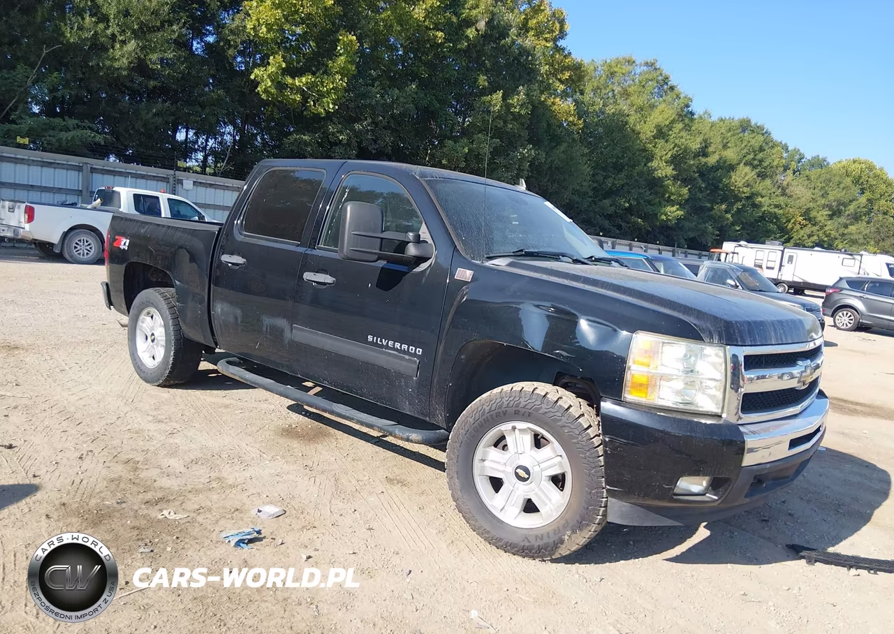 2011 Chevrolet Silverado 1500 Lt – zdjęcie 1 z 17