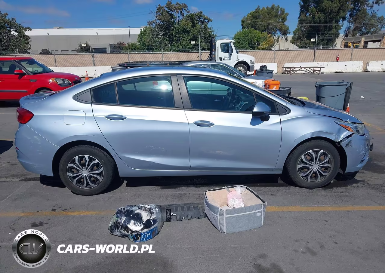 2018 Chevrolet Cruze Ls Auto VIN:1G1BC5SMXJ7141916 - 13