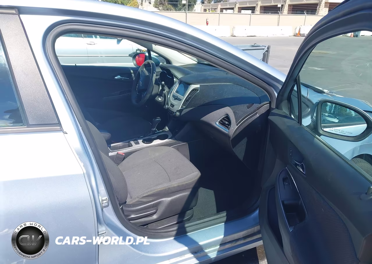 2018 Chevrolet Cruze Ls Auto VIN:1G1BC5SMXJ7141916 - 5