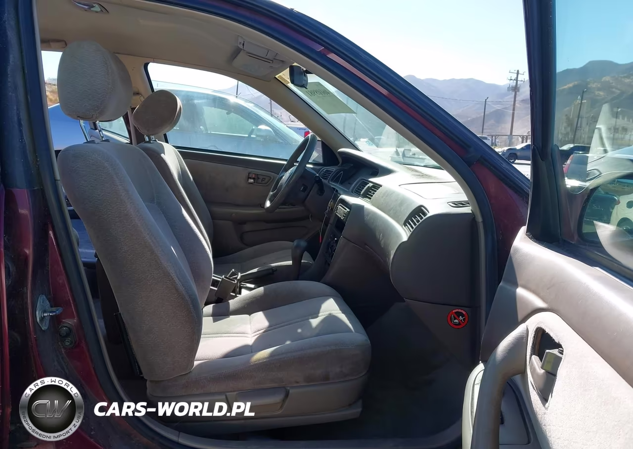 1997 Toyota Camry Le VIN:4T1BG22K9VU010925 - 5