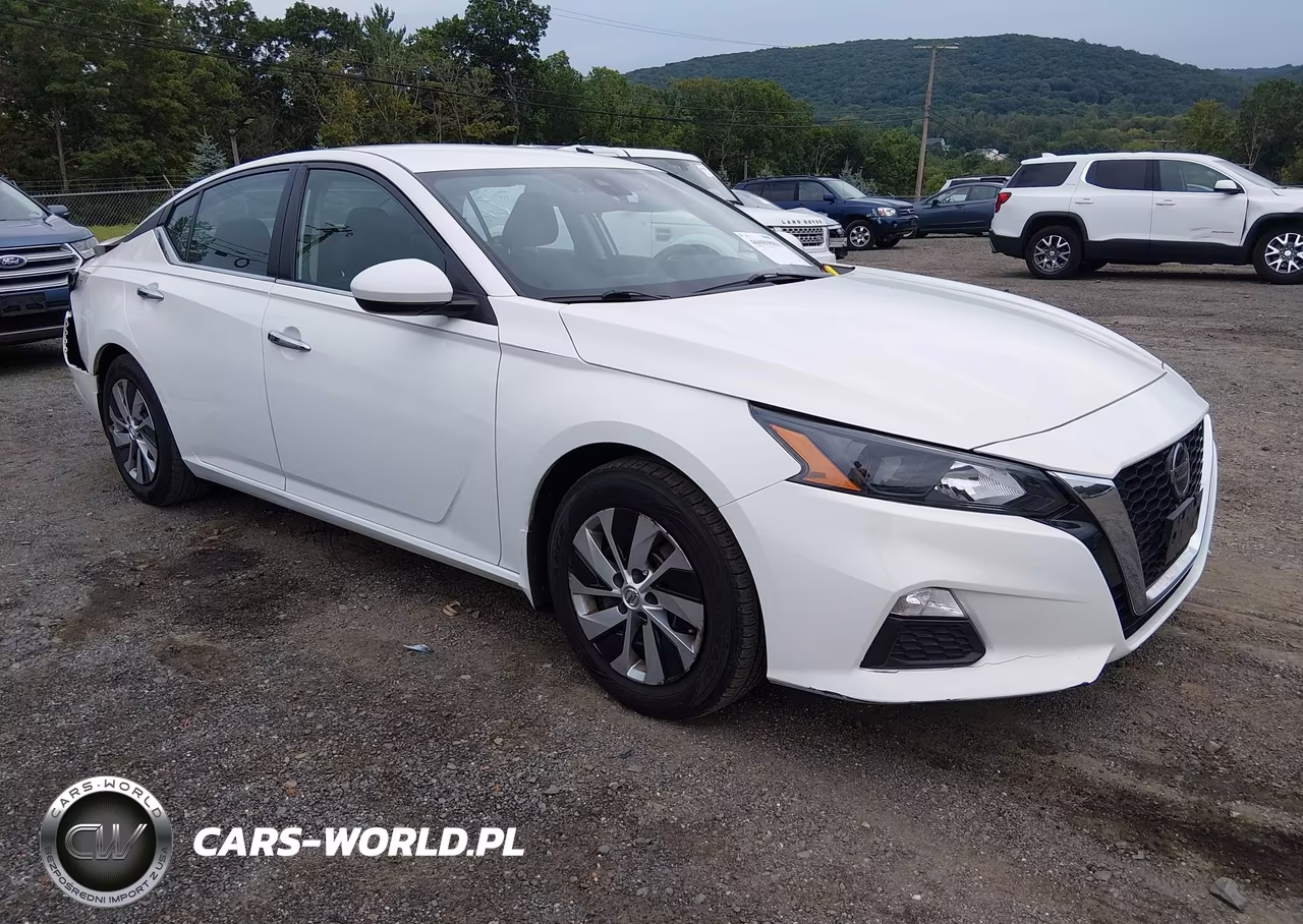 2022 Nissan Altima S Fwd