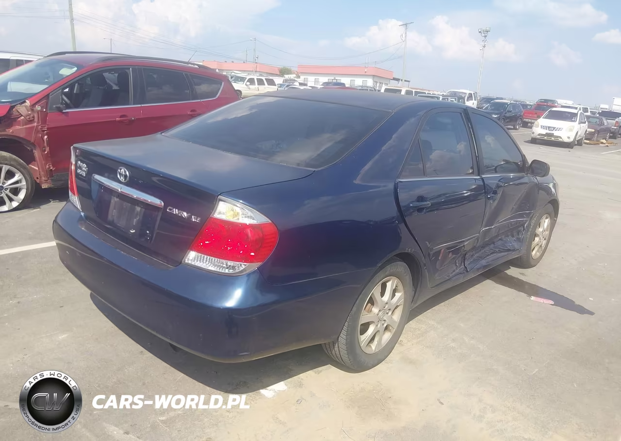 2006 Toyota Camry Xle VIN:4T1BE32KX6U128074 - 4
