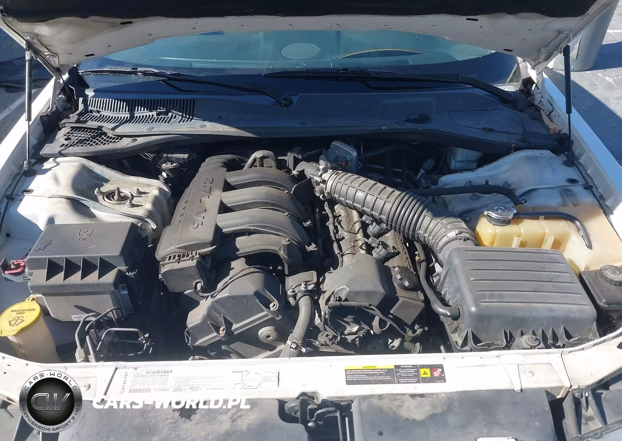 2006 Chrysler 300 VIN:2C3KA43R06H376181 - 10