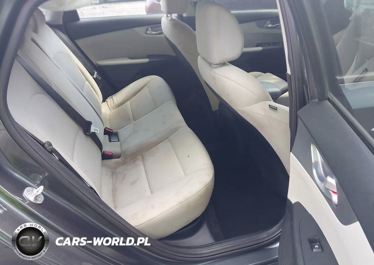 2023 Kia Forte Lxs VIN:3KPF24AD1PE542139 - 8