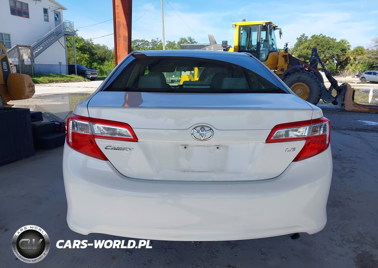 2013 Toyota Camry Le VIN:4T1BF1FKXDU237644 - 16