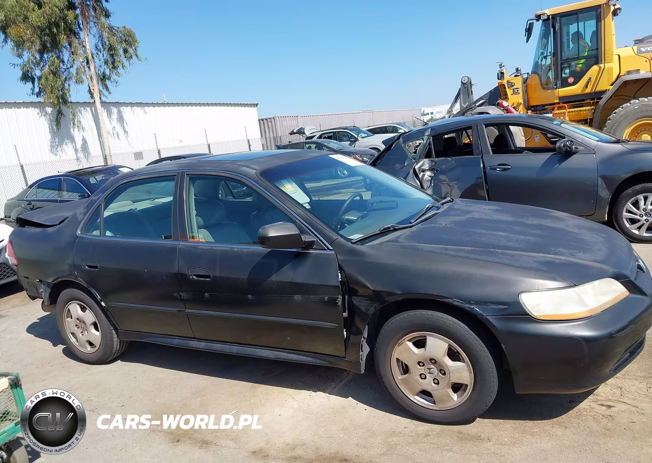 2002 Honda Accord 3.0 Ex VIN:1HGCG16542A027783 - 13