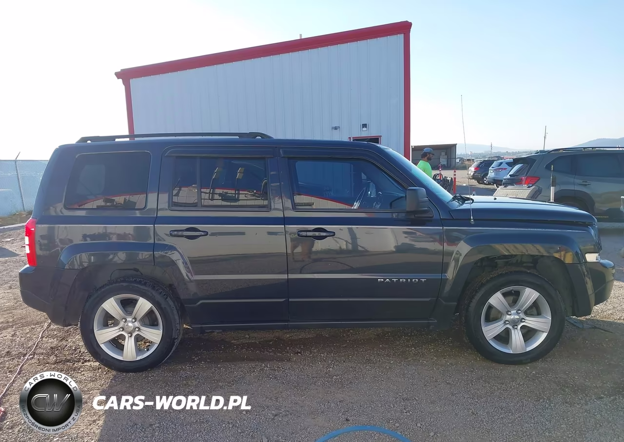 2014 Jeep Patriot Latitude VIN:1C4NJPFB5ED764656 - 13