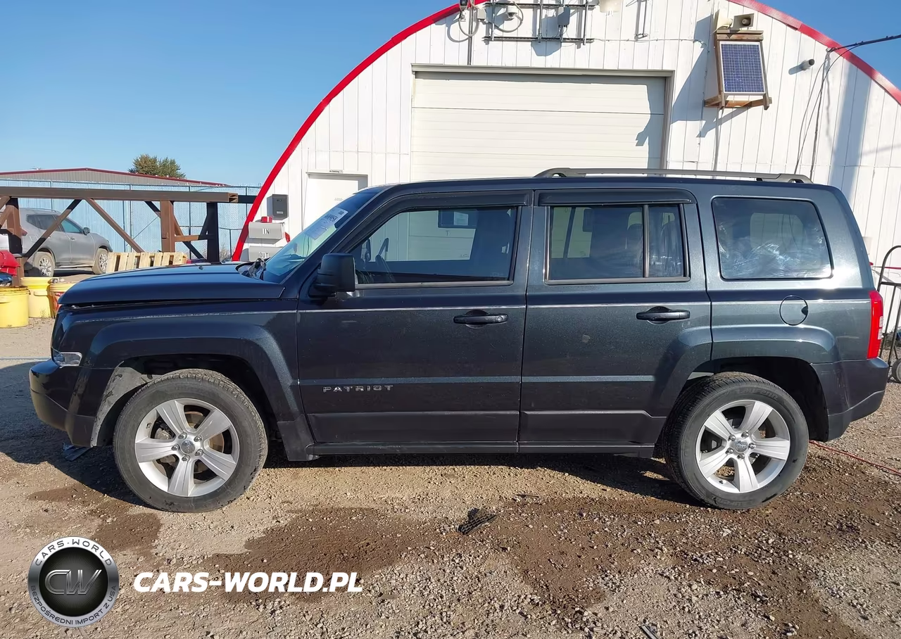2014 Jeep Patriot Latitude VIN:1C4NJPFB5ED764656 - 14