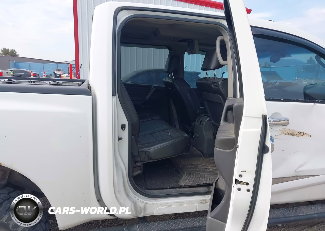 2005 Nissan Titan Le VIN:1N6AA07B05N557068 - 8