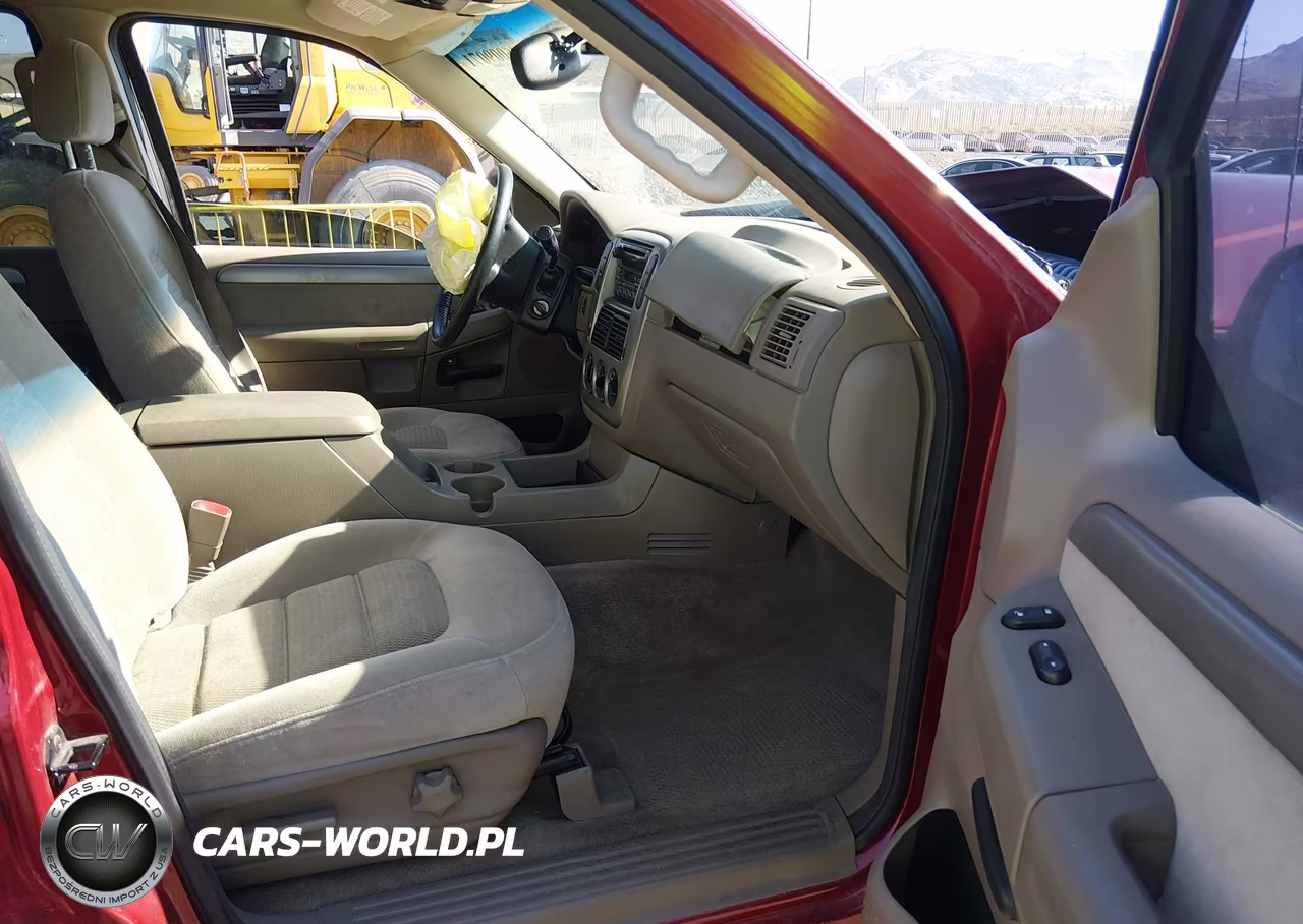 2004 Ford Explorer Xlt VIN:1FMZU83W14ZA20345 - 5