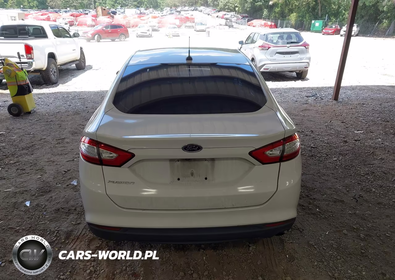 2016 Ford Fusion S VIN:3FA6P0G76GR318570 - 16